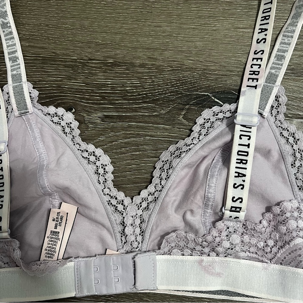 Victoria’s Secret lilac lavender lace bralette - Picture 6 of 6